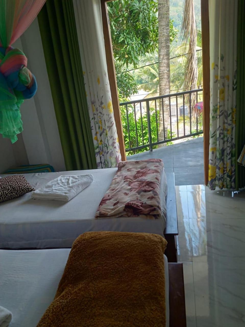 Wathsala Home Villa Ella Exterior photo